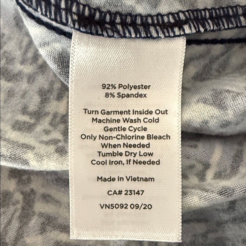 Talbots Blue and Black Chevron Long Sleeve Top - Picture 4 of 4